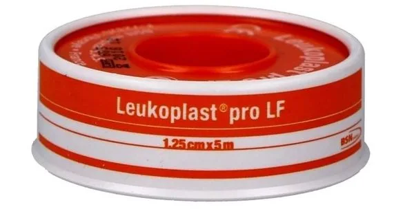 CEROTTO CHIRURGICO MEDICATO IN ROCCHETTO LEUKOPLAST PRO LF CON OSSIDO DI ZINCO 1,25X500 CM