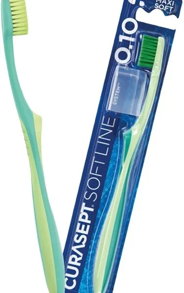 CURASEPT SPAZZOLINO MAXI SOFT 010