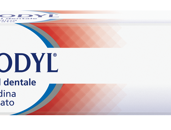 CORSODYL*GEL DENT 30G 1G/100G